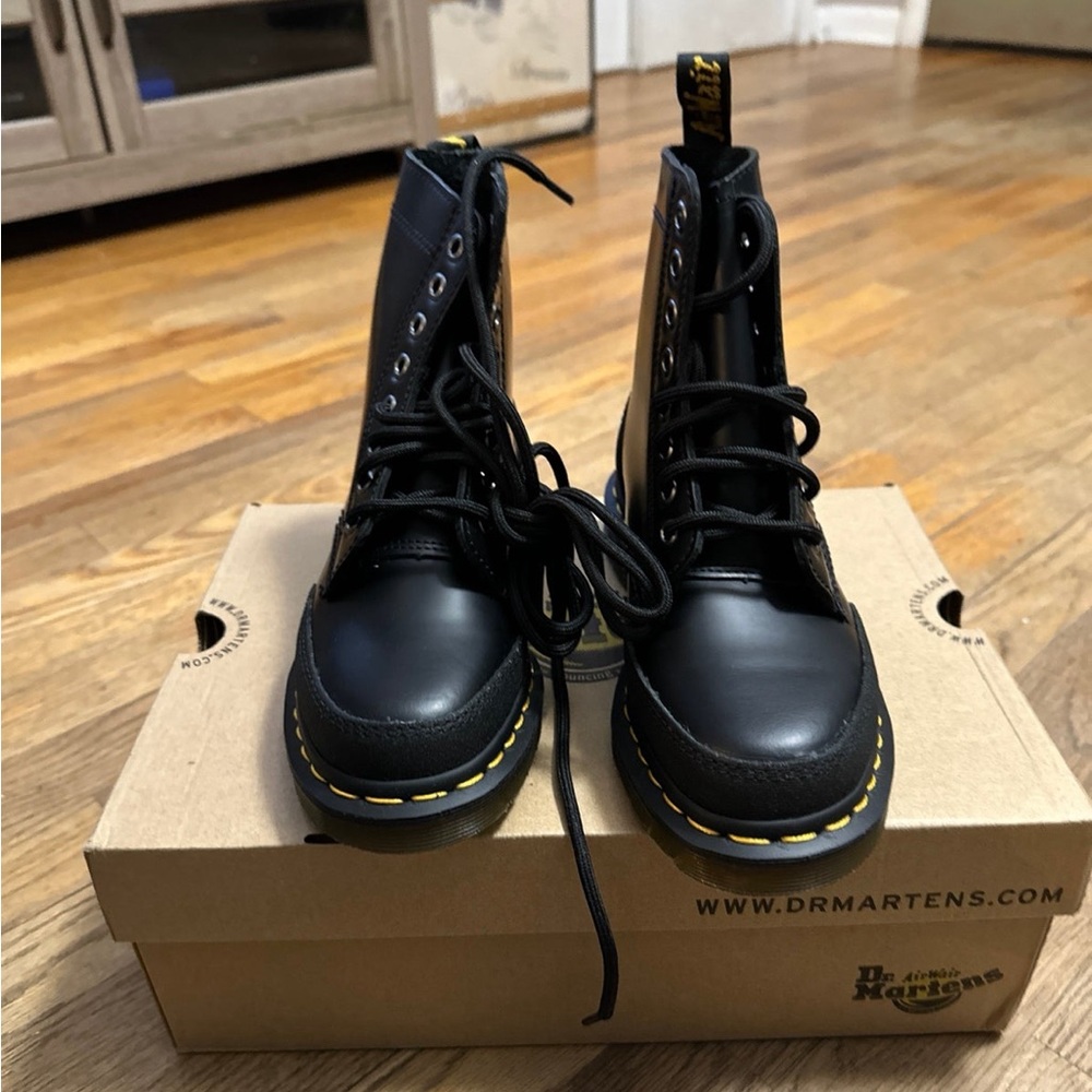Brand New Dr. Martens Boots Women’s Size 5